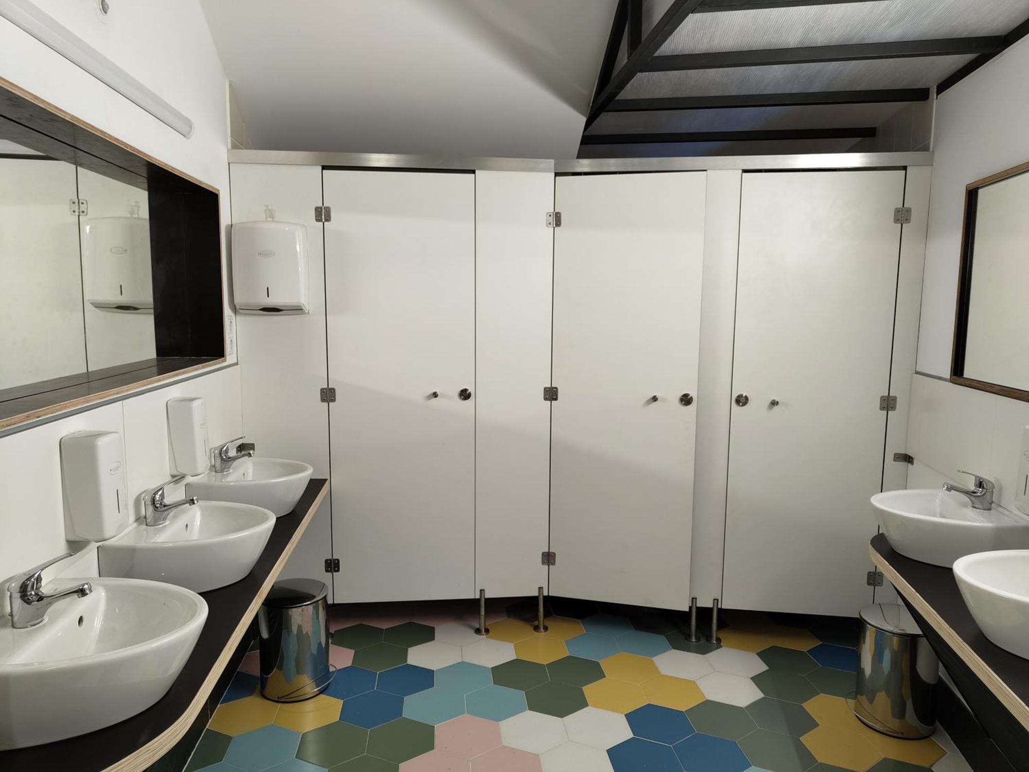 Urbe Sanchina - Hostel & Suites Гуарда Экстерьер фото