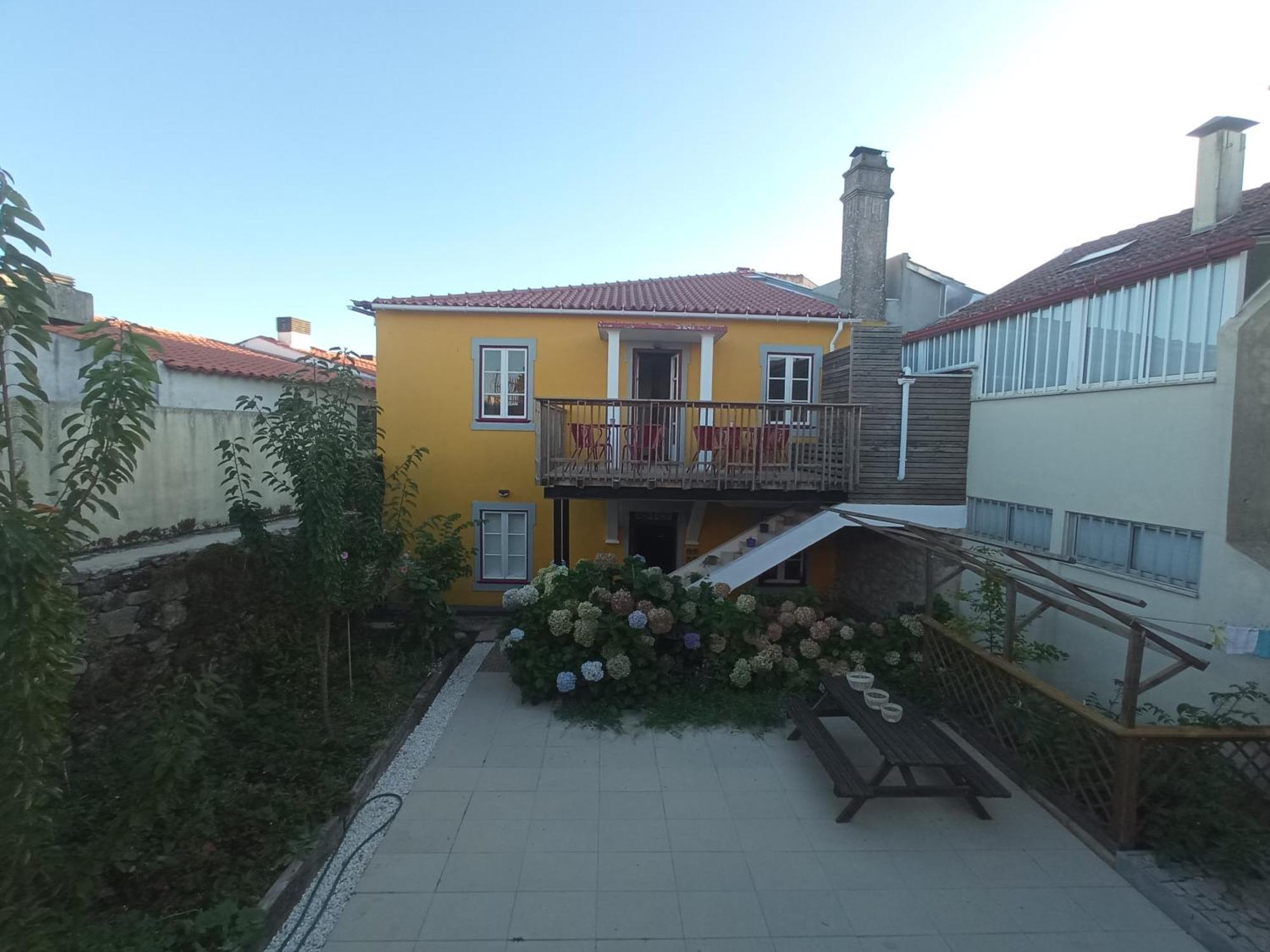 Urbe Sanchina - Hostel & Suites Гуарда Экстерьер фото