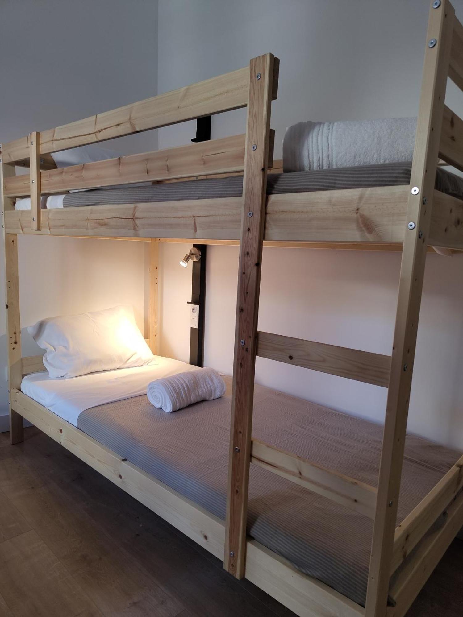 Urbe Sanchina - Hostel & Suites Гуарда Экстерьер фото