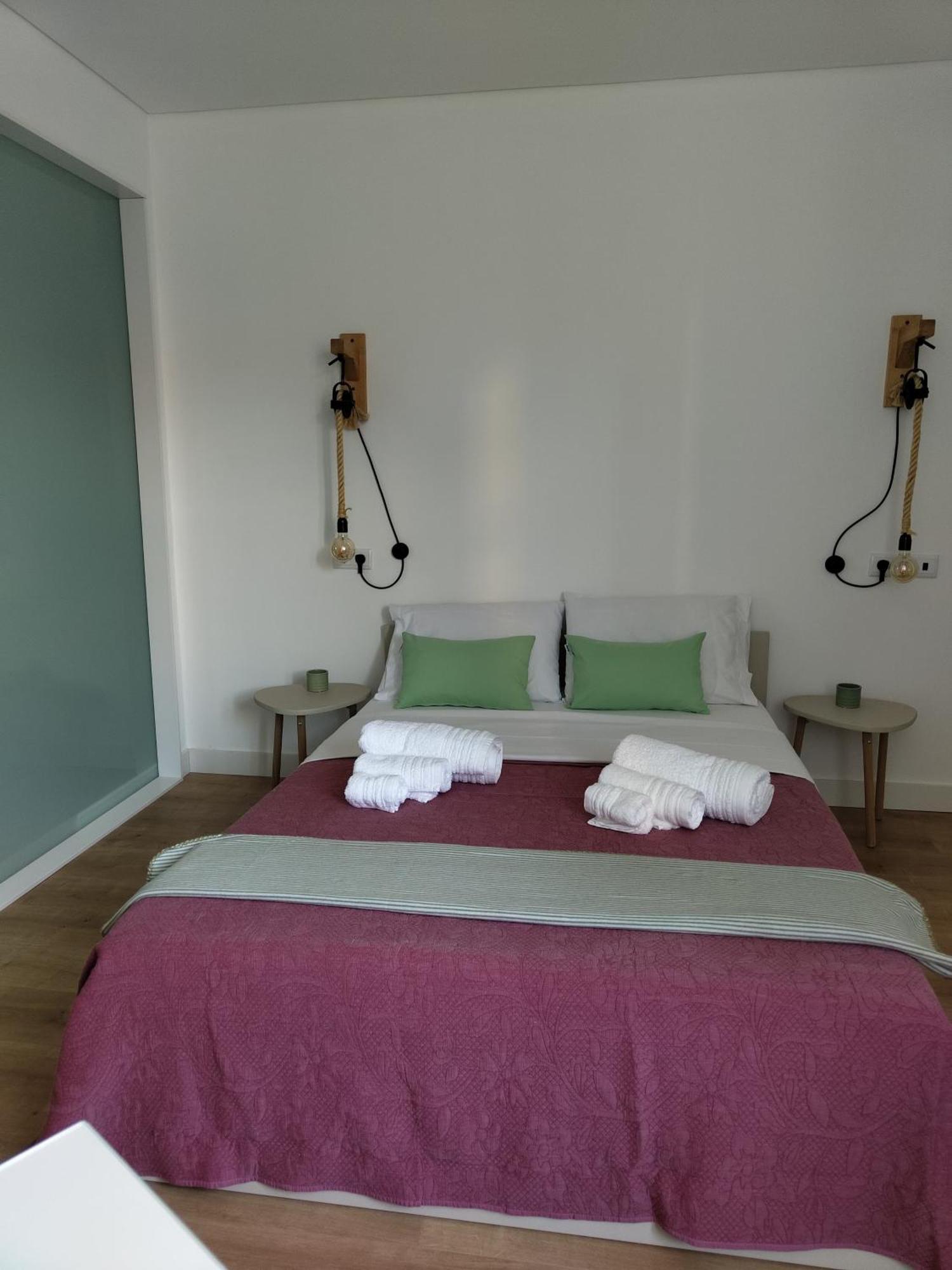 Urbe Sanchina - Hostel & Suites Гуарда Экстерьер фото